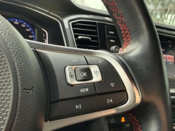 Volkswagen T-Roc I SUV 1.5 TSI ACT 150KM 2021 Volkswagen T-Roc 1.5TSI 150KM Premium DSG Kamera NiskiPrzebieg ACC ASO Sal, zdjęcie 17