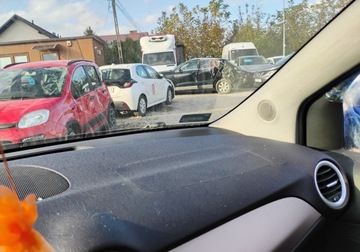 Opel Adam Hatchback 1.4 100KM 2014 Opel Adam 2014r, 1.4 Benzyna. Uszkodzony. Poobijany. Jezdzi. 1.4 Benzyna, zdjęcie 15