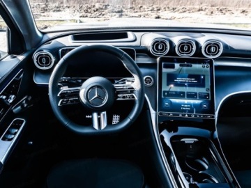 Mercedes GLC C254/X254 2025 GLC Coupe 300 e 4-Matic AMG Line 2.0 (360KM) 2025, zdjęcie 10