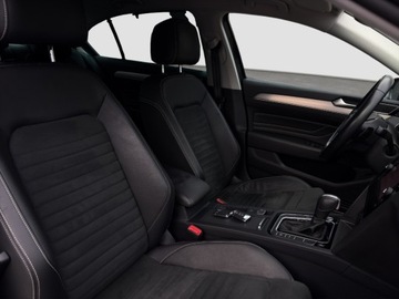 Volkswagen Passat B8 Limousine Facelifting 2.0 TSI 190KM 2021 Volkswagen Passat VW Passat 2.0 TSI 190KM DSG Elegance Premium 2.0 190KM, zdjęcie 21