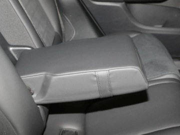 Mercedes GLC C254/X254 Coupe 2.0 220d 197KM 2025 GLC Coupe 220 d 4-Matic AMG Line 2.0 (197KM) 2025, zdjęcie 13