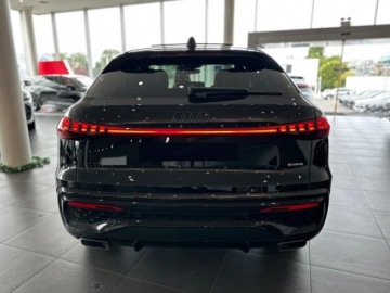Audi 2025 AUDI Q5 TFSI quattro S line Sportback Suv 2.0 (204KM) 2025, zdjęcie 1