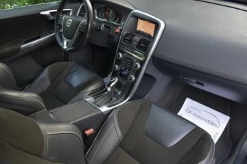 Volvo XC60 I SUV Facelifting 2.0 D4 DRIVE-E 190KM 2017 Volvo XC 60 VOLVO XC60 2.0 D4 190KM R-DESIGN BLIS Navi Kamera Gwarancja 12, zdjęcie 24