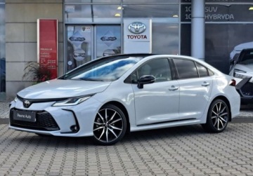 Toyota Corolla XII Sedan Facelifting 1.8 Hybrid 140KM 2023 Toyota Corolla Toyota Corolla 1.8 Hybrid GR Sport Dynamic Salon PL, zdjęcie 1