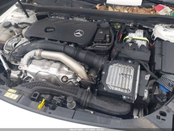 Mercedes CLA C118/X118 2024 Mercedes-Benz CLA MERCEDES-BENZ CLA 250 COUPE 4MATIC 2.0 Benzyna 221KM, zdjęcie 9