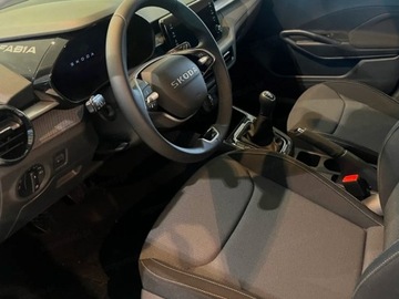 Skoda Fabia IV 1.0 MPI 80KM 2025 SKODA Fabia Selection 1.0 MPI Hatchback 80KM 2025, zdjęcie 4