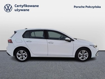 Volkswagen Golf VIII Hatchback 1.0 TSI 110KM 2022 Volkswagen Golf 1.0 TSI 110KM Life Salon PL FV 23%, zdjęcie 5