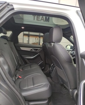 Jaguar F-Pace SUV Facelifting 2.0 P 249KM 2023 Jaguar F-Pace F-Pace MY24 2.0 I4 250 PS AWD Auto R-Dynamic SE -elektryczny, zdjęcie 3