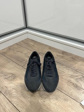 HUGO BOSS 50321670 FULLTIME SNEAKERSY BUTY SKÓRZANE SKÓRA 40 25,8 CM