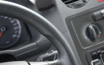 Volkswagen Caddy III Furgon 1.9 TDI 75KM 2010 Volkswagen Caddy 1.9 TDI Navi Klima 5-Osobowy 2 KPL KOL Pdc Sprowadzony, zdjęcie 24