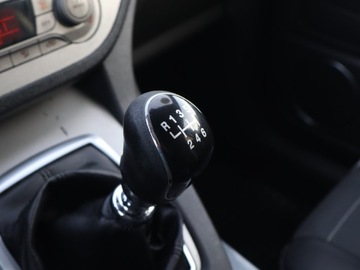 Ford Kuga I 2.0 Duratorq TDCi 140KM 2011 Ford Kuga 2.0 TDCi, 4X4, Navi, Klima, zdjęcie 15