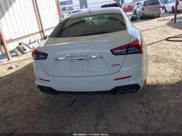 Maserati Ghibli III 2022 Maserati Ghibli Modena 2022 3.0l 3.0 Benzyna 424KM, zdjęcie 10