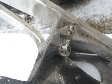 Задний поворотный рычаг Yamaha R1 RN01 RN04