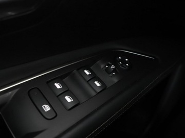 Peugeot 3008 II Crossover 1.5 BlueHDI 130KM 2019 Peugeot 3008 1.5 Blue-HDi Automat Allure Nawigacja, zdjęcie 34