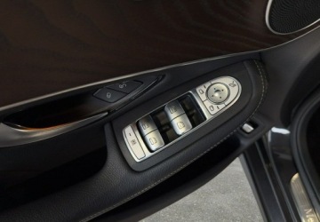 Mercedes GLC C253 SUV Plug-In 2.0 300e 320KM 2021 Mercedes-Benz GLC VAT 23 e Coupe PHEV 320KM automat 4matic 2021 r., Salon, zdjęcie 15