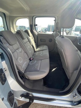 Renault Kangoo II Mikrovan 1.5 dCi 85KM 2010 Renault Kangoo 2010R. 1.5 DCI 5-OSOBOWY SUPER STAN ORYGILANY PRZEBIEG, zdjęcie 10