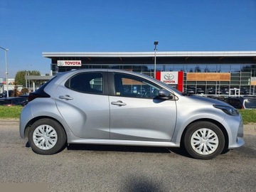Toyota Yaris IV Hatchback 1.5 Dynamic Force 125KM 2022 Toyota Yaris 1.5 benzyna 125 KM 2022r wersja Comfort, zdjęcie 5