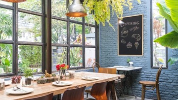 Доска меловая черная 60х40 см, деревянная рама ЭКО.