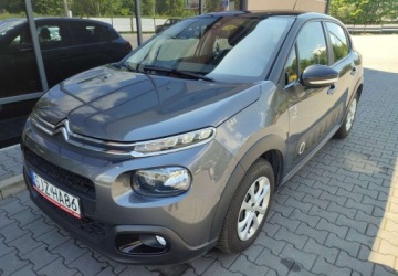 Citroen C3 III Hatchback Facelifting 1.2 PureTech 83KM 2020 Citroen C3 Citroen C3 III Maly przebieg 1.2 Benzyna 83KM