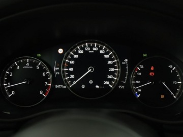Mazda 3 IV Hatchback 2.0 Skyactiv-G 122KM 2019 Mazda 3 full LED navi klima auto kamera i czujniki, zdjęcie 21