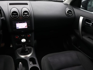 Nissan Qashqai I Crossover Facelifting  2.0 140KM 2012 Nissan Qashqai 2.0, Navi, Klima, Klimatronic, zdjęcie 7