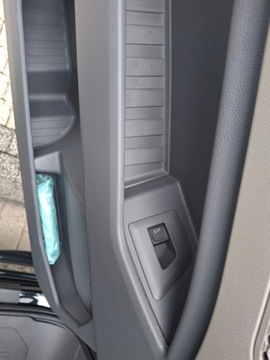 Volkswagen Multivan T7 Van L1 2.0 TDI 150KM 2025 Volkswagen Multivan 2.0 TDI 150 KM DSG L2, zdjęcie 11