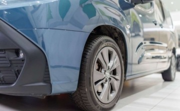 Toyota 2024 Toyota Proace City City Verso Long 1.5 D-4D Family aut 1.5 Diesel 130KM, zdjęcie 13