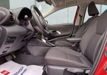Toyota 2023 Toyota Yaris 1.5 Hybrid 92KM Automat CVT Comfort Vat 23 1.5 Hybryda 116KM, zdjęcie 13