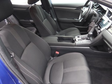 Honda Civic X Hatchback 5d 1.0 VTEC Turbo 129KM 2018 Honda Civic 1.0 VTEC Turbo, Automat, Navi, Klima, zdjęcie 8