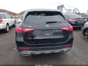 Mercedes GLC C254/X254 2024 Mercedes-Benz GLC 300 4Matic 2024 2.0l 2.0 Benzyna 255KM, zdjęcie 4