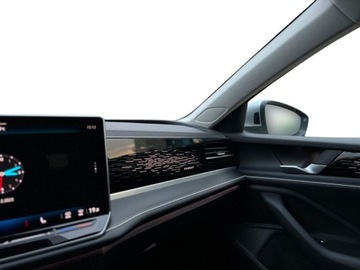 Volkswagen Passat B8 Variant Facelifting 2.0 TDI SCR 150KM 2024 Volkswagen Passat VW Passat 2.0 TDI 150KM DSG Variant Elegance IQ.Light, zdjęcie 13