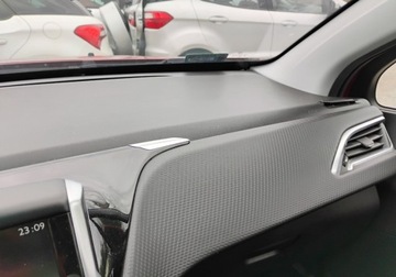 Peugeot 2008 I SUV Facelifting 1.2 PureTech 110KM 2017 Peugeot 2008 2017r, 1.2 Benzyna 110KM. Uszkodzony przod. Jezdzi 1.2 110KM, zdjęcie 16