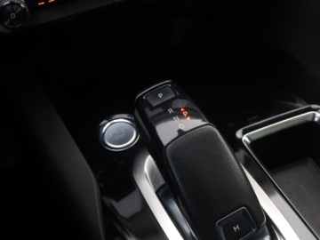 Peugeot 5008 II Crossover 1.6 BlueHDI 120KM 2018 Peugeot 5008 1.6 BlueHDi, Salon Polska, zdjęcie 16