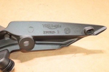 TRIUMPH TRIDENT 660 21- РУЧКА ЛЕВАЯ ПАССАЖИРСКАЯ