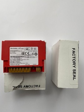 Модуль ввода-вывода Allen-Bradley 1734-IB8S