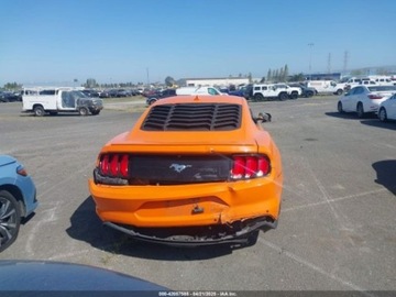 Ford Mustang VI 2020 Ford Mustang EcoBoost Fastback 2.3 Benzyna 310KM, zdjęcie 4