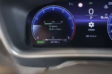 Toyota Corolla XII TS Kombi Facelifting 2.0 Hybrid Dynamic Force 196KM 2024 Toyota Corolla Toyota Corolla 2.0 Hybrid GR Sport Dynamic 2.0 Hybryda 196KM, zdjęcie 6