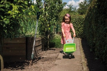 GREEN GARDEN Тачка + комплект аксессуаров 4 шт. БИО