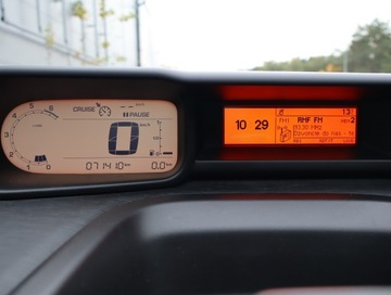 Citroen C3 Picasso 1.2 PureTech 110KM 2016 Citroen C3 Picasso 1.2 PureTech, Salon Polska, zdjęcie 10