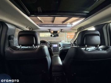 Jeep Grand Cherokee IV Terenowy 3.0 V6 CRD 241KM 2012 Jeep Grand Cherokee Jeep Grand Cherokee 3.0I CRD Overland 3.0 Diesel 241KM, zdjęcie 21
