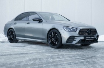 Mercedes Klasa E W213 Limuzyna Facelifting 2.0 E220d 194KM 2021 Mercedes-Benz Klasa E E220d 4 Matic AMG Salon Polska Autotrade Mercedes, zdjęcie 3