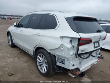 BMW X5 G05 2023 BMW X5 Phev xDrive45E 2023 3.0l 3.0 Hybryda 282KM, zdjęcie 3