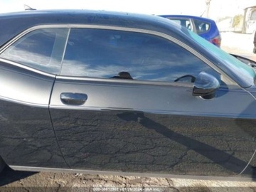 Dodge Challenger III 2022 Dodge Challenger Scat Pack 2022 6.4l 6.4 Benzyna 485KM, zdjęcie 1