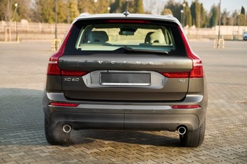 Volvo XC60 II Crossover T4 190KM 2019 SUPER KONFIGURACJA__ PIĘKNIE UTRZYMANY __JASNE SKÓRY, zdjęcie 10
