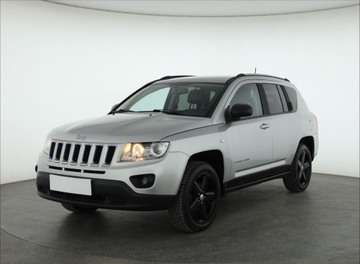 Jeep Compass I SUV Facelifting 2.0 156KM 2012 Jeep Compass 2.0, Salon Polska, Skóra, Navi, zdjęcie 1