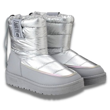 Зимние туфли большие звезды изолированные снежные ботинки