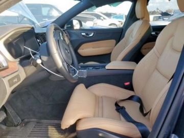 Volvo XC60 II 2025 Volvo XC 60 ultra, 2025r., 4x4, 2.0L 2.0 Benzyna 247KM, zdjęcie 8