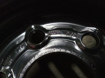 Стальной диск Nissan OE 403003X00A 7.0 x 17 дюймов 6x114.3 ET 30