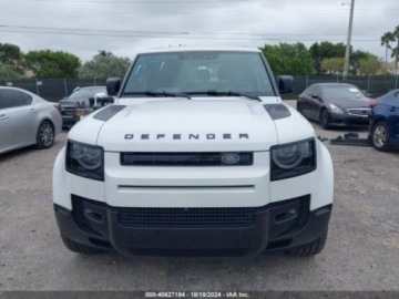 Land Rover Defender IV (L663) 2024 Land Rover Defender p400 x-dynamic se, 2024r., 4x4, 3.0L 3.0 Benzyna 395KM, zdjęcie 4