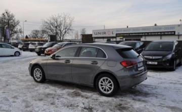 Mercedes Klasa A W177/V177 Hatchback 1.3 200 163KM 2018 Mercedes-Benz Klasa A A200 Automat Benzyna Kamera Nawigacja 1.3 Benzyna, zdjęcie 7